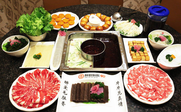 楼兰新疆主题餐厅首进成都_三亿体育官网(图2) 三亿体育官网