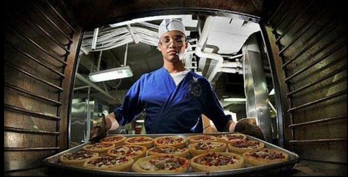 温碧霞晒母子温馨照 爱子睡熟萌态十足(图)【三亿体育手机版】