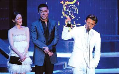 【三亿体育】蒜香土豆片的做法