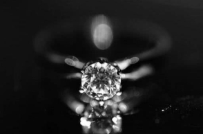 “三亿体育官网”神位纷争HD上架steam 10月将发布第一个版本